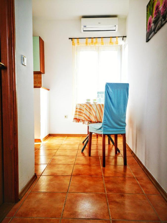 Apartments Venci ビビニェ エクステリア 写真