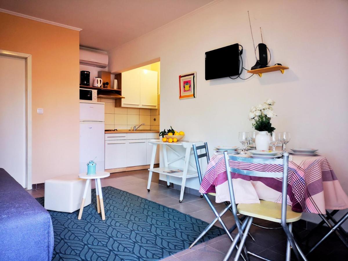 Apartments Venci ビビニェ エクステリア 写真