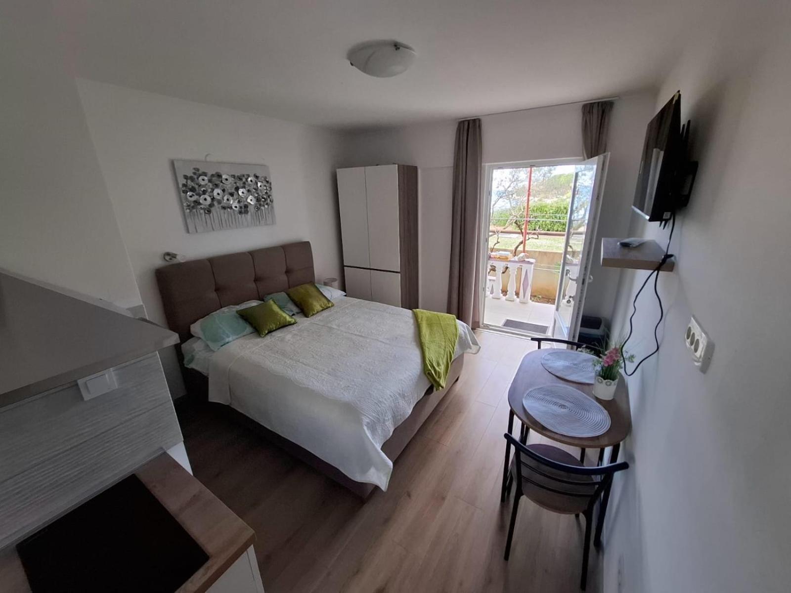 Apartments Venci ビビニェ エクステリア 写真